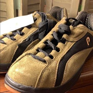 Piloti size 6.5 NIB Driving Olive green gum/Black